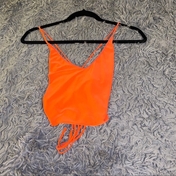 🚨AYM Studio Summertime crop top ✨ - Picture 2 of 9